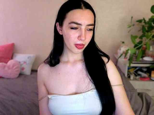 WildKittenX webcam