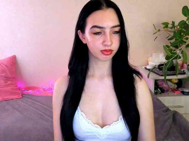 WildKittenX webcam