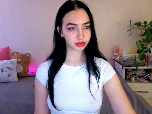 WildKittenX webcam