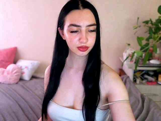 WildKittenX webcam