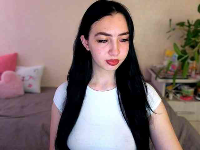 WildKittenX webcam