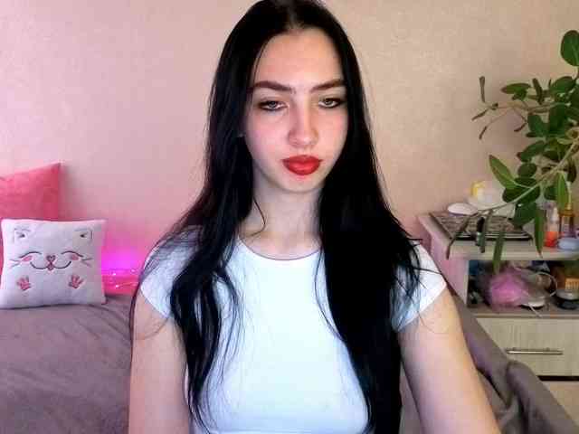 WildKittenX webcam