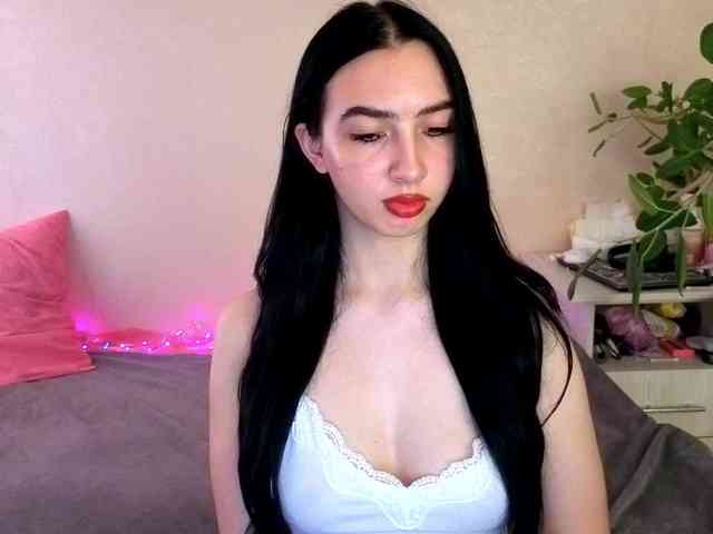 WildKittenX webcam