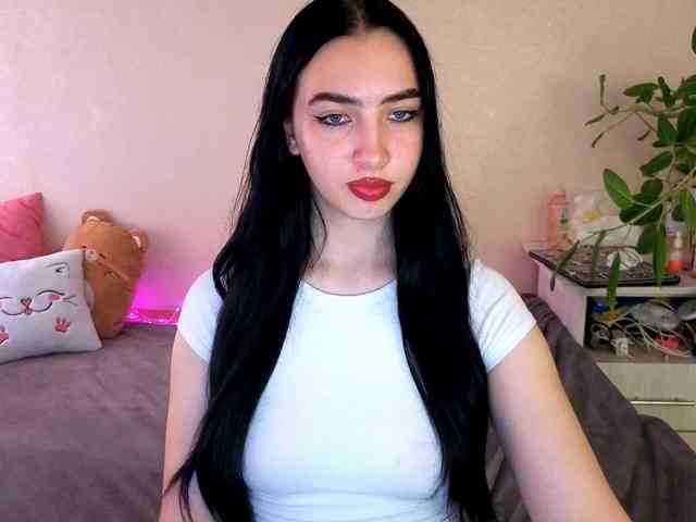 WildKittenX webcam