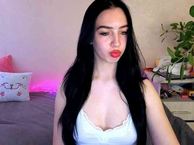 WildKittenX webcam