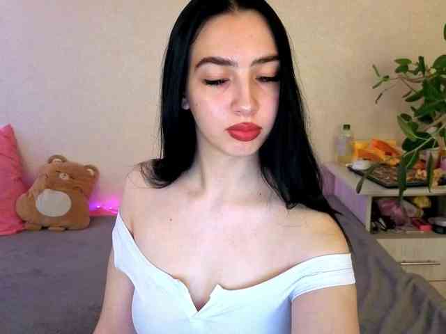 WildKittenX webcam
