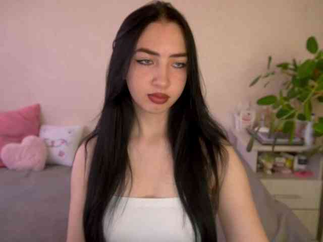 WildKittenX webcam