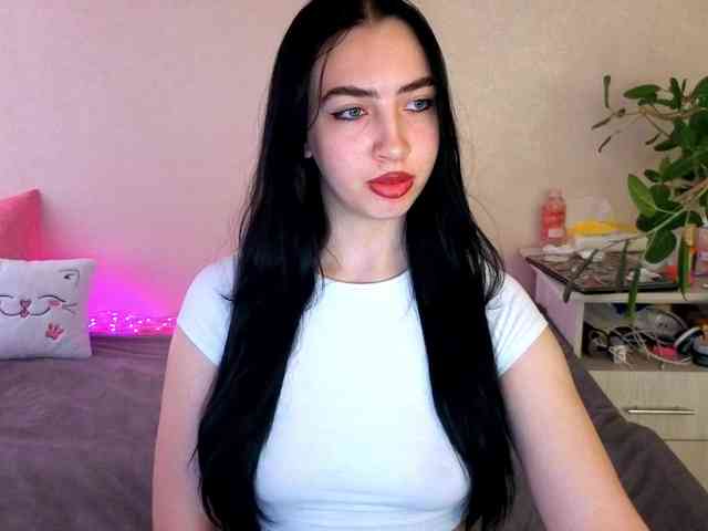 WildKittenX webcam