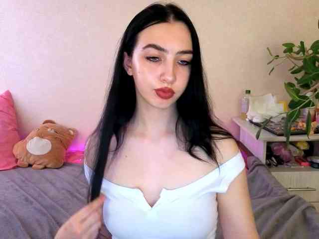 WildKittenX webcam