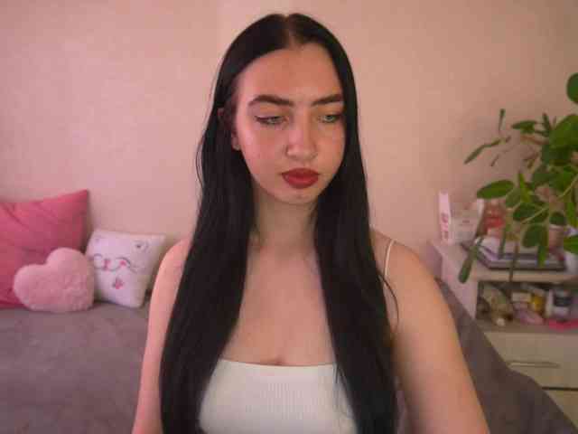 WildKittenX webcam