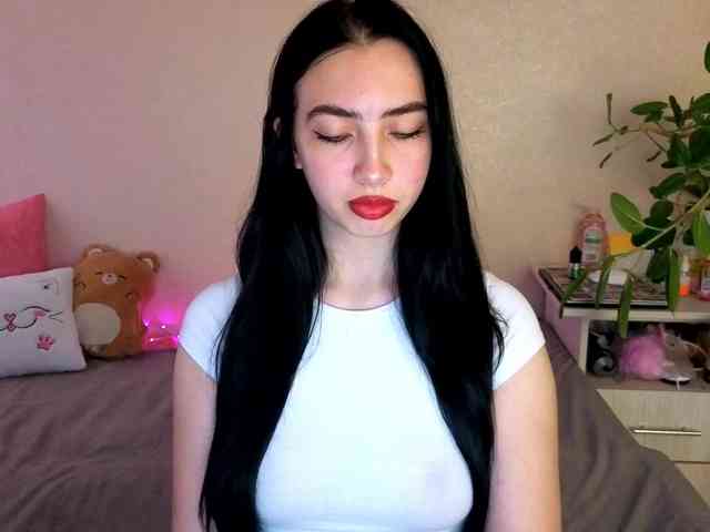 WildKittenX webcam