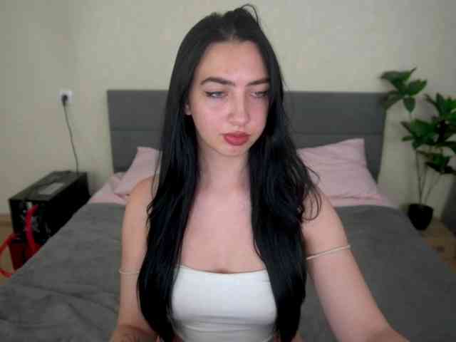 WildKittenX webcam