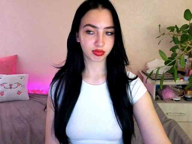 WildKittenX webcam