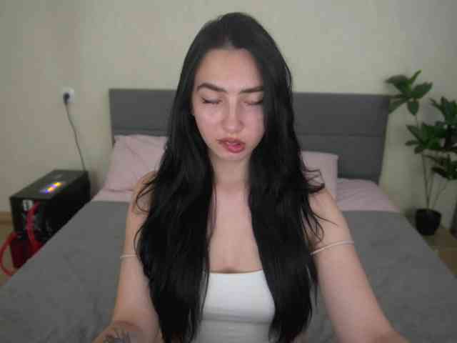 WildKittenX webcam