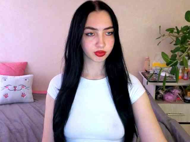 WildKittenX webcam