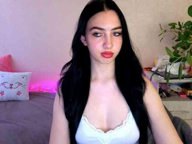 WildKittenX webcam