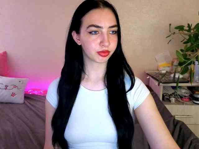 WildKittenX webcam