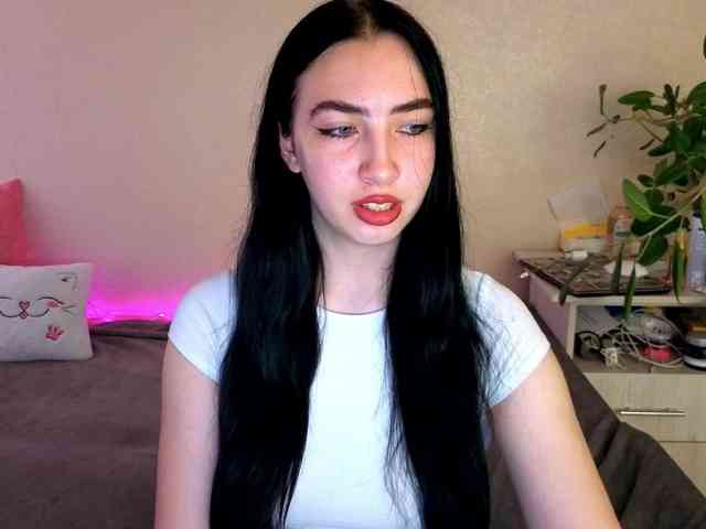 WildKittenX webcam