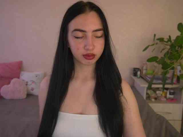 WildKittenX webcam