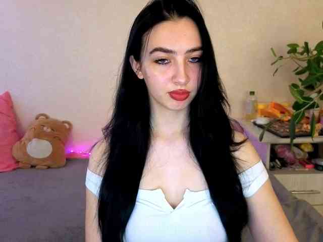 WildKittenX webcam