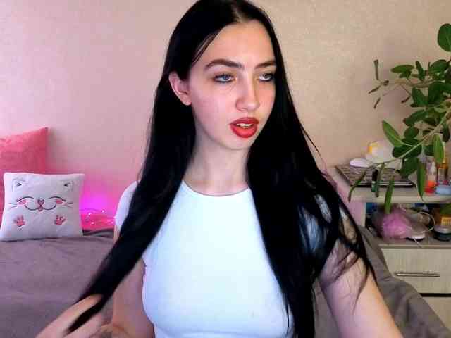 WildKittenX webcam