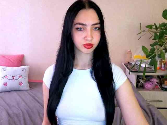 WildKittenX webcam
