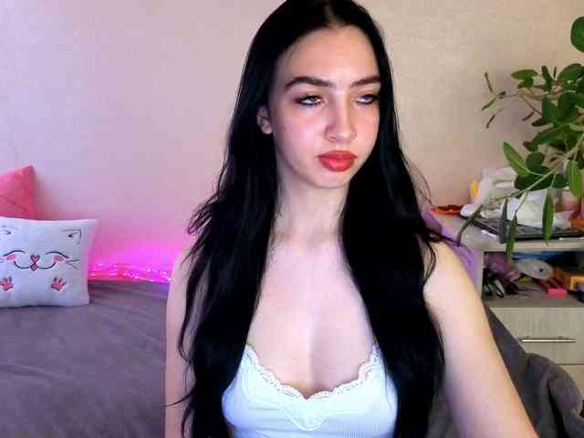 WildKittenX webcam