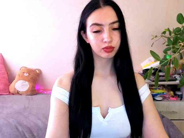 WildKittenX webcam