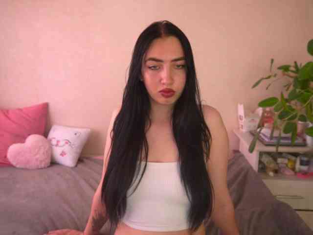 WildKittenX webcam