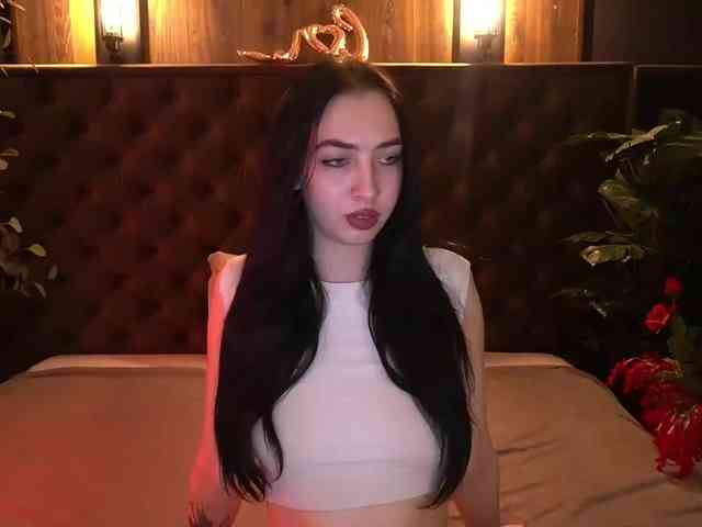 WildKittenX webcam