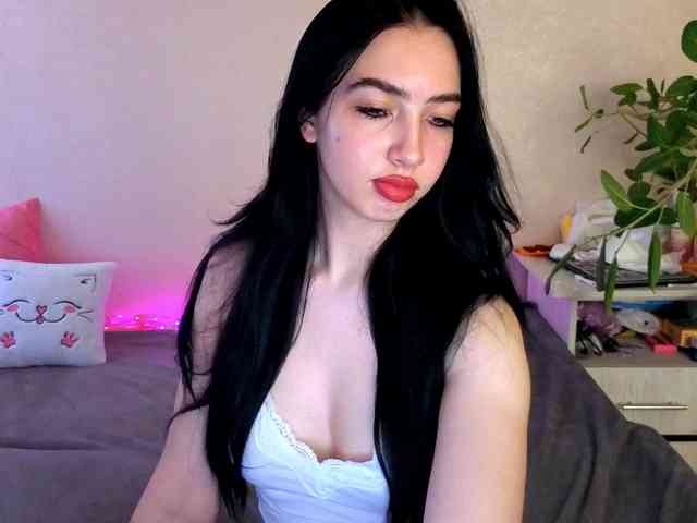 WildKittenX webcam