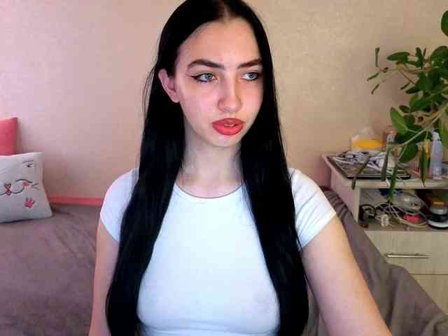 WildKittenX webcam