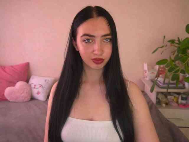 WildKittenX webcam