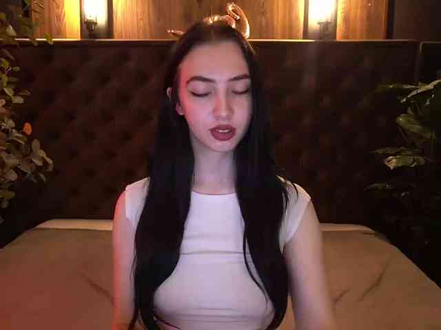WildKittenX webcam