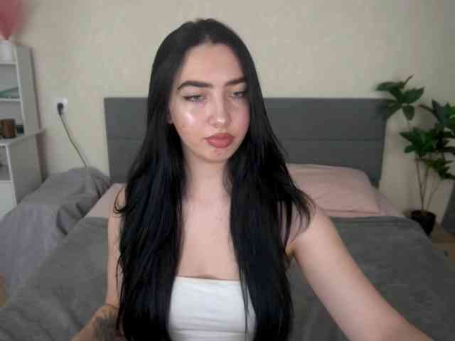 WildKittenX webcam