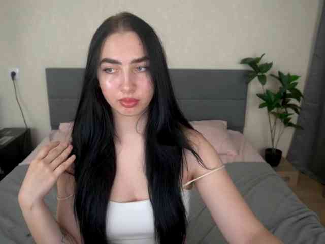 WildKittenX webcam