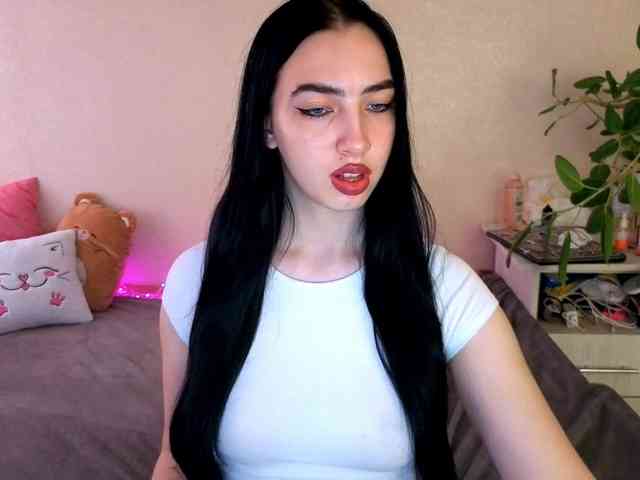 WildKittenX webcam