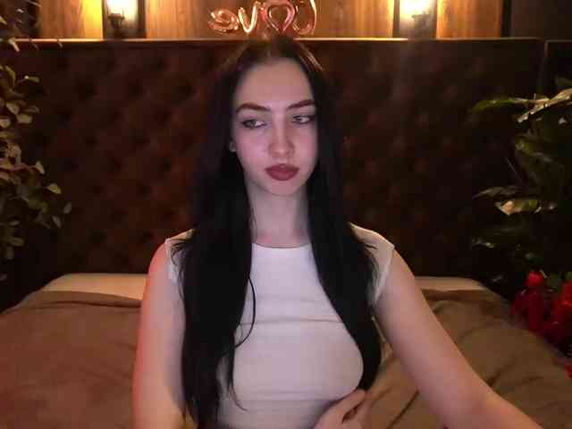 WildKittenX webcam