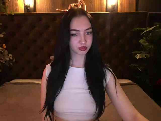 WildKittenX webcam