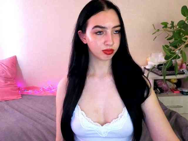 WildKittenX webcam