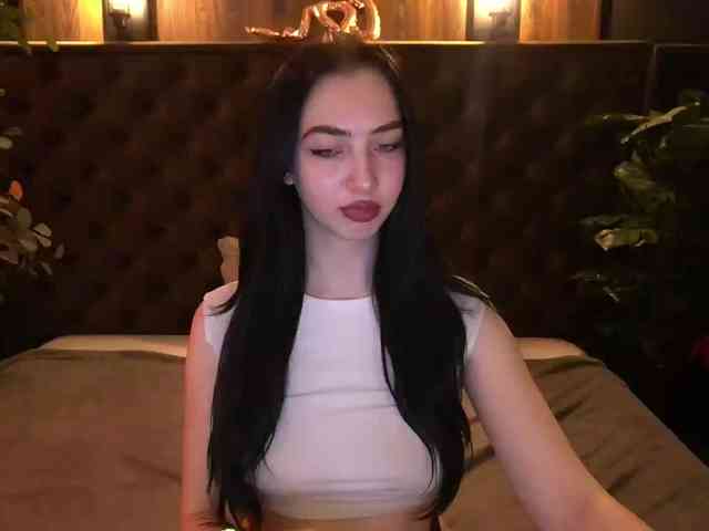 WildKittenX webcam