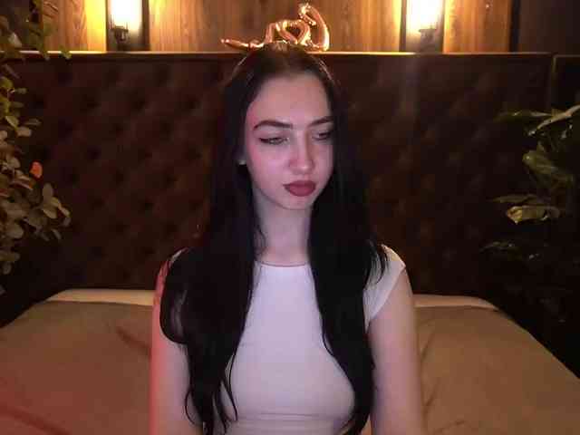 WildKittenX webcam