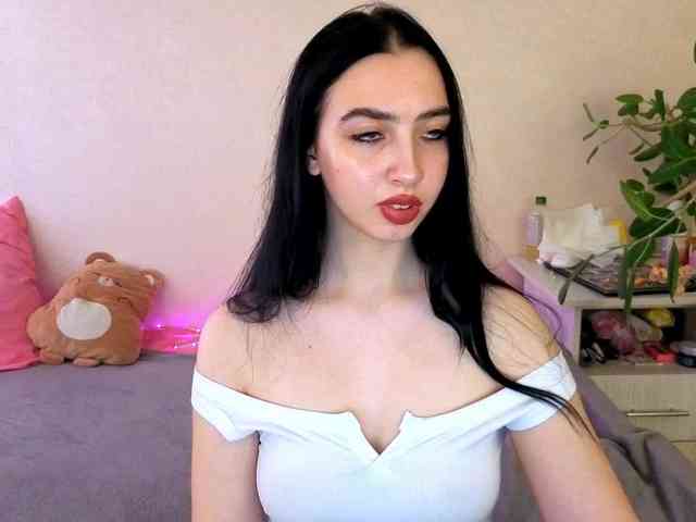WildKittenX webcam