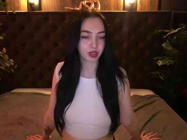WildKittenX webcam