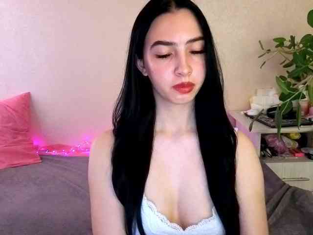 WildKittenX webcam