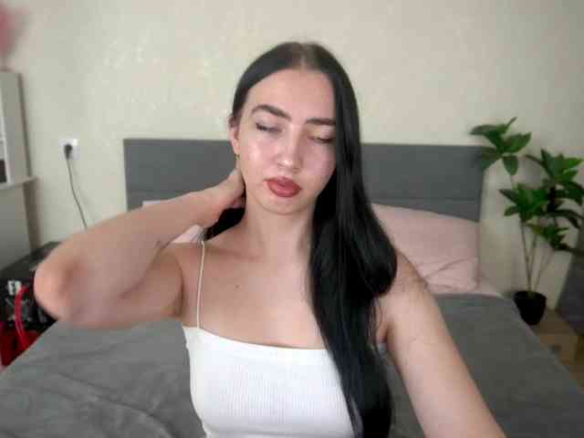 WildKittenX webcam
