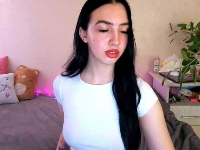 Modèle: WildKittenX