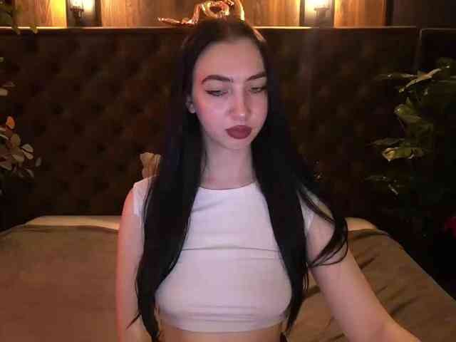 WildKittenX webcam