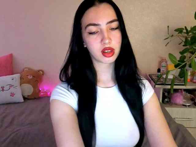 WildKittenX webcam