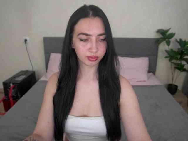 WildKittenX webcam